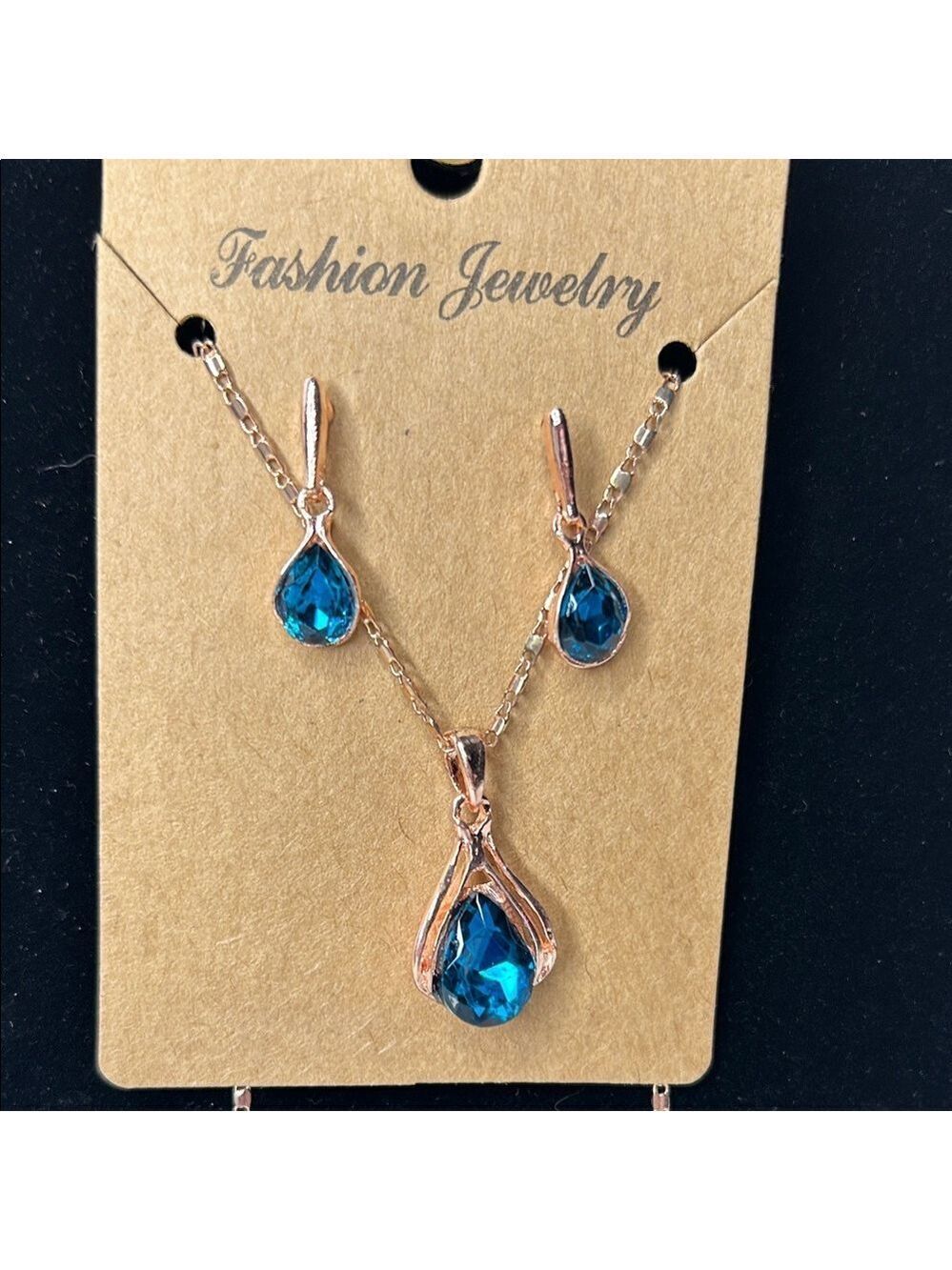 Elegant Blue Teardrop Necklace and Earring Set 16”+2”